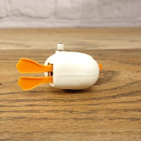 Tomy 1977 Vintage Wind Up Duck Toy - Picture 4 of 4